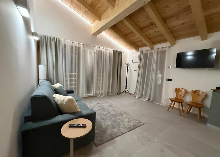 Maison Ginclo' * أياس